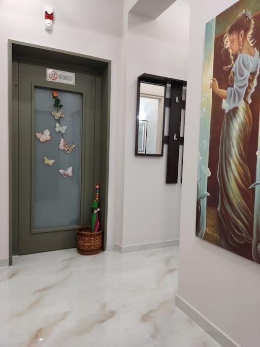 Ebony And Ivory Suites Dhrosiá Ngoại thất bức ảnh
